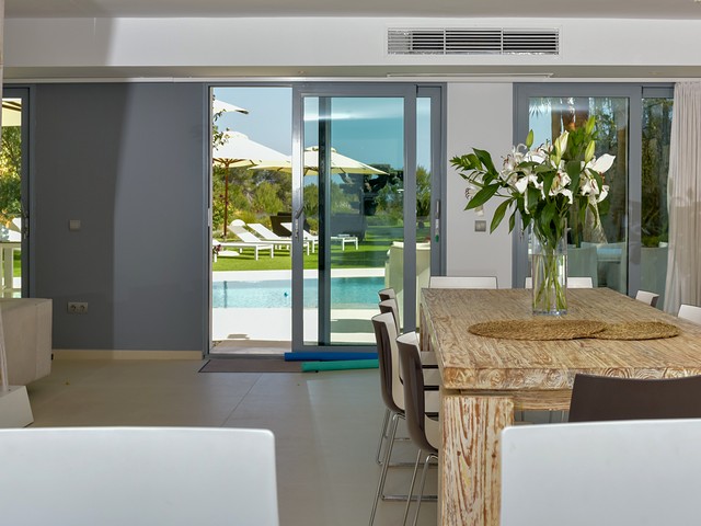 dinning area with view of pool
