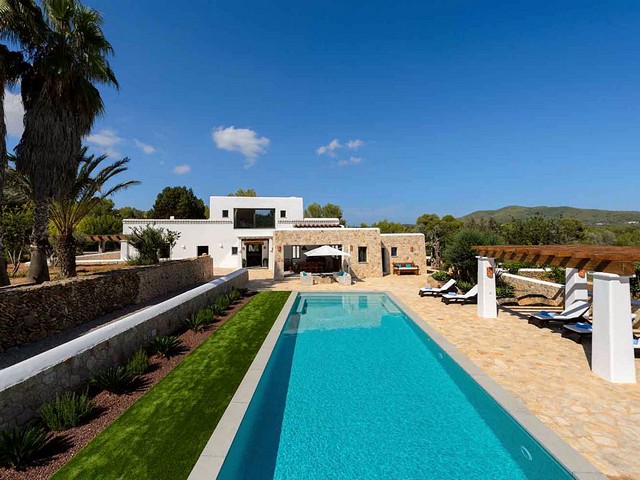 Stunning 5 bedroom holiday villa in San Lorenzo, Ibiza