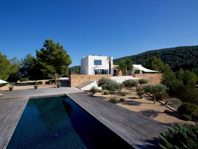Contemporary villa in Ibiza