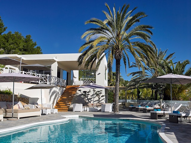 Stylish holiday villa in CaNa Negreta, 5 mins from Ibiza town
