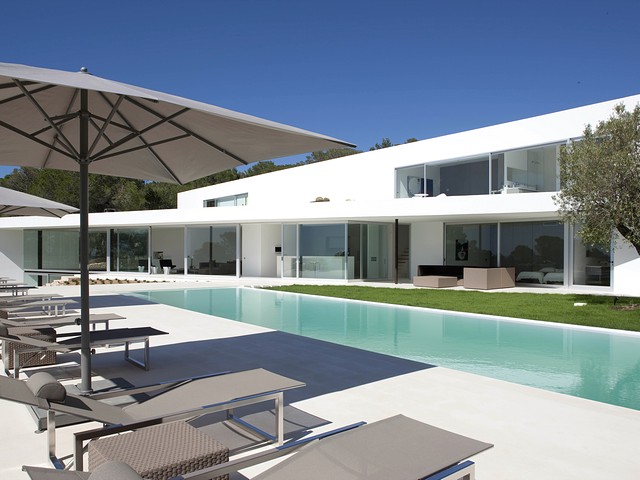 Luxury Ibiza villa close to the beach at Punta Galera 